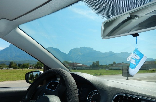 La DGT recomienda evitar desplazamientos por carretera durante el fin de semana debido al temporal