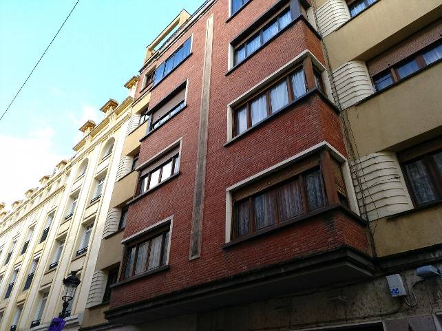 El precio de la vivienda en Burgos capital duplica al de las casas en zonas rurales