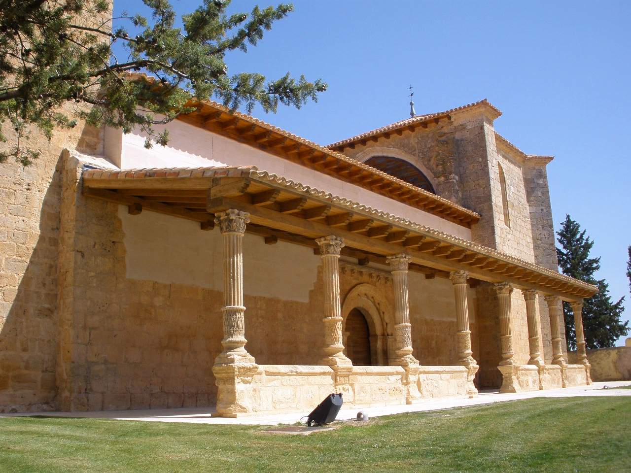 iglesia-sinovas-aranda