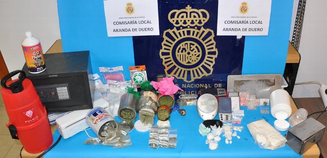 La Policía Nacional Desmantela Un Punto De Distribución Y Venta De Droga Al Por Menor 0680