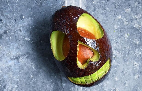 aguacate-calavera