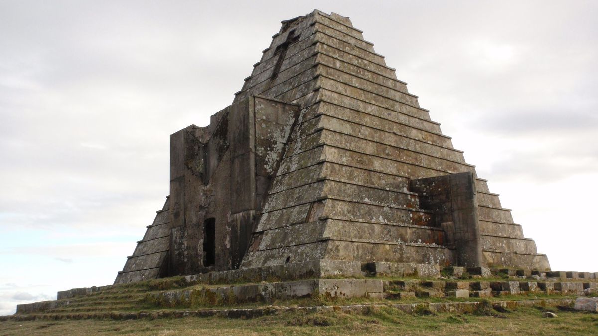 piramide burgos