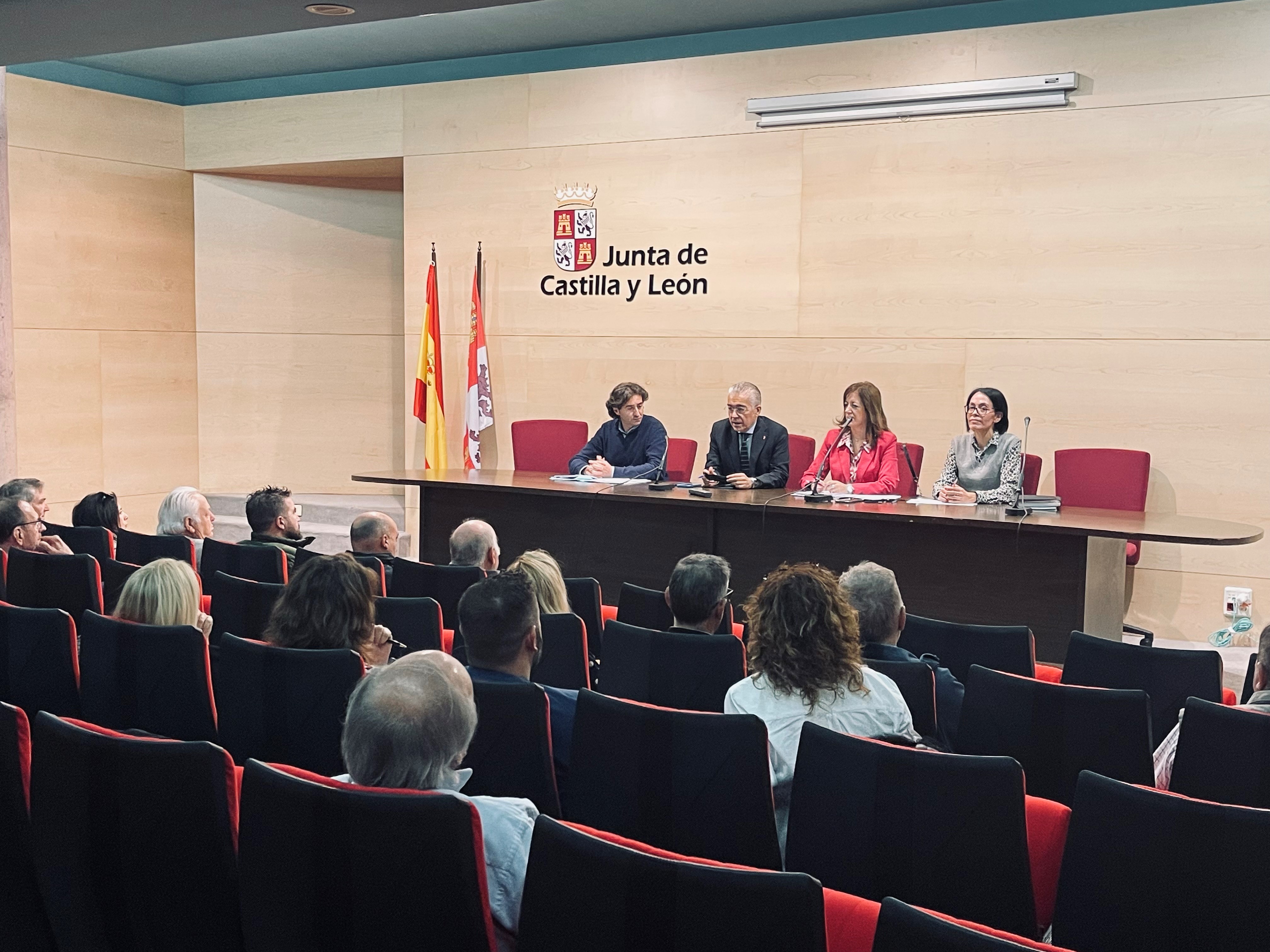 Reunión con los ayuntamientos metropolitano Burgos