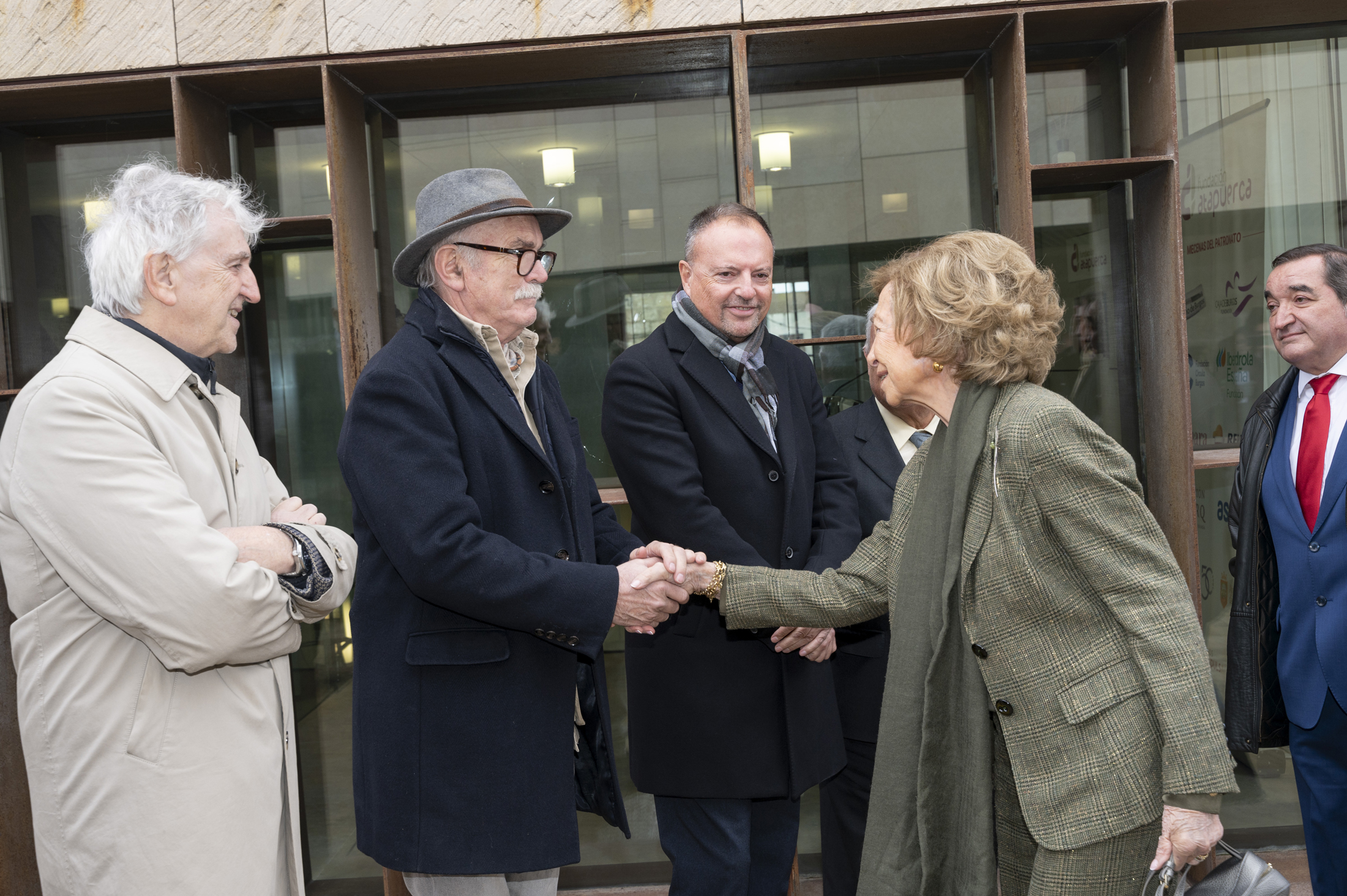 Reina Sofía inauguración centro de investigación Emiliano Aguirre