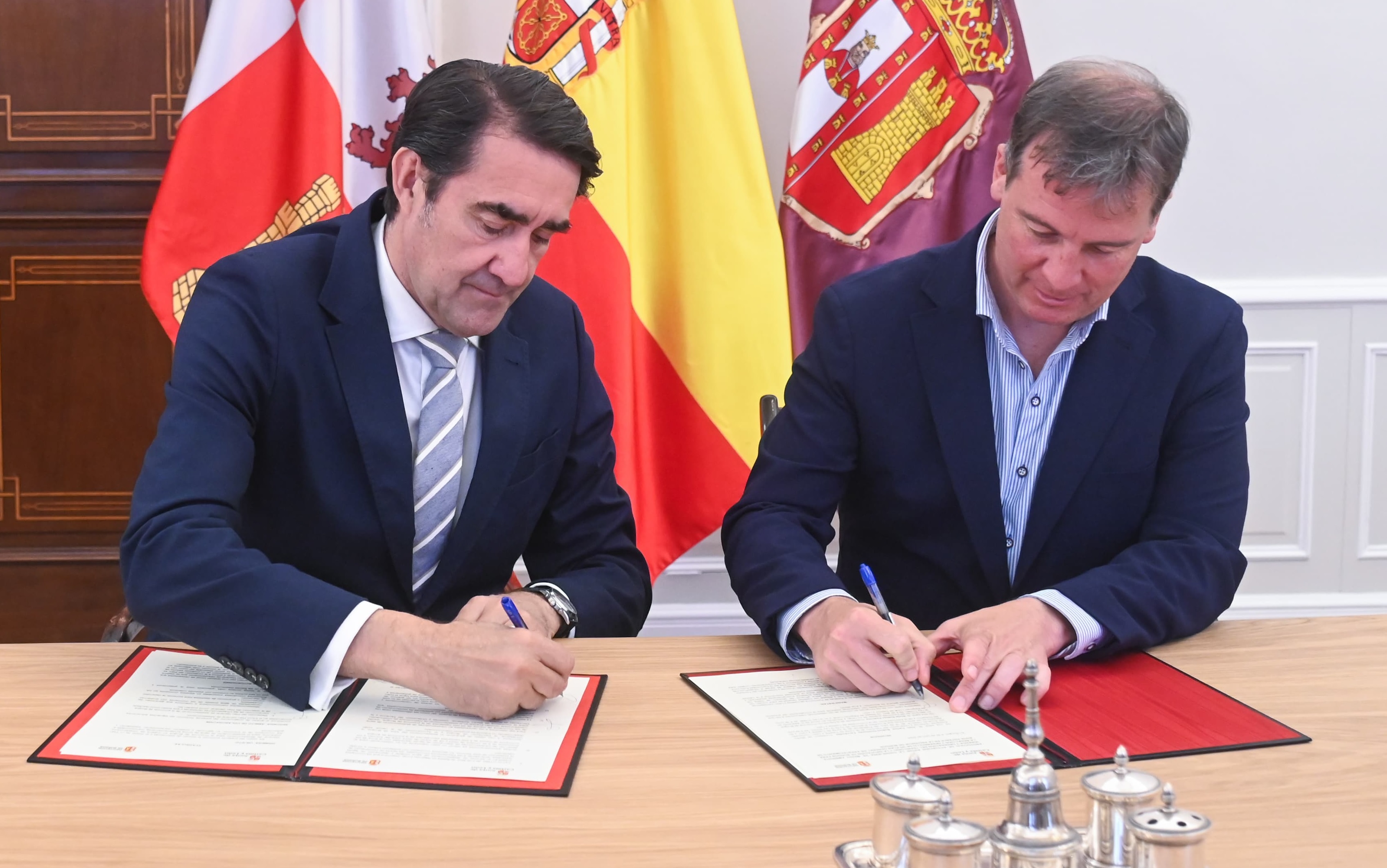 Firma ciclo del Agua Quiñones Suárez