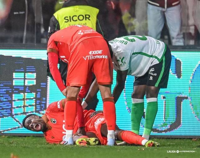 Tarde para olvidar en El Plantío (0-2)