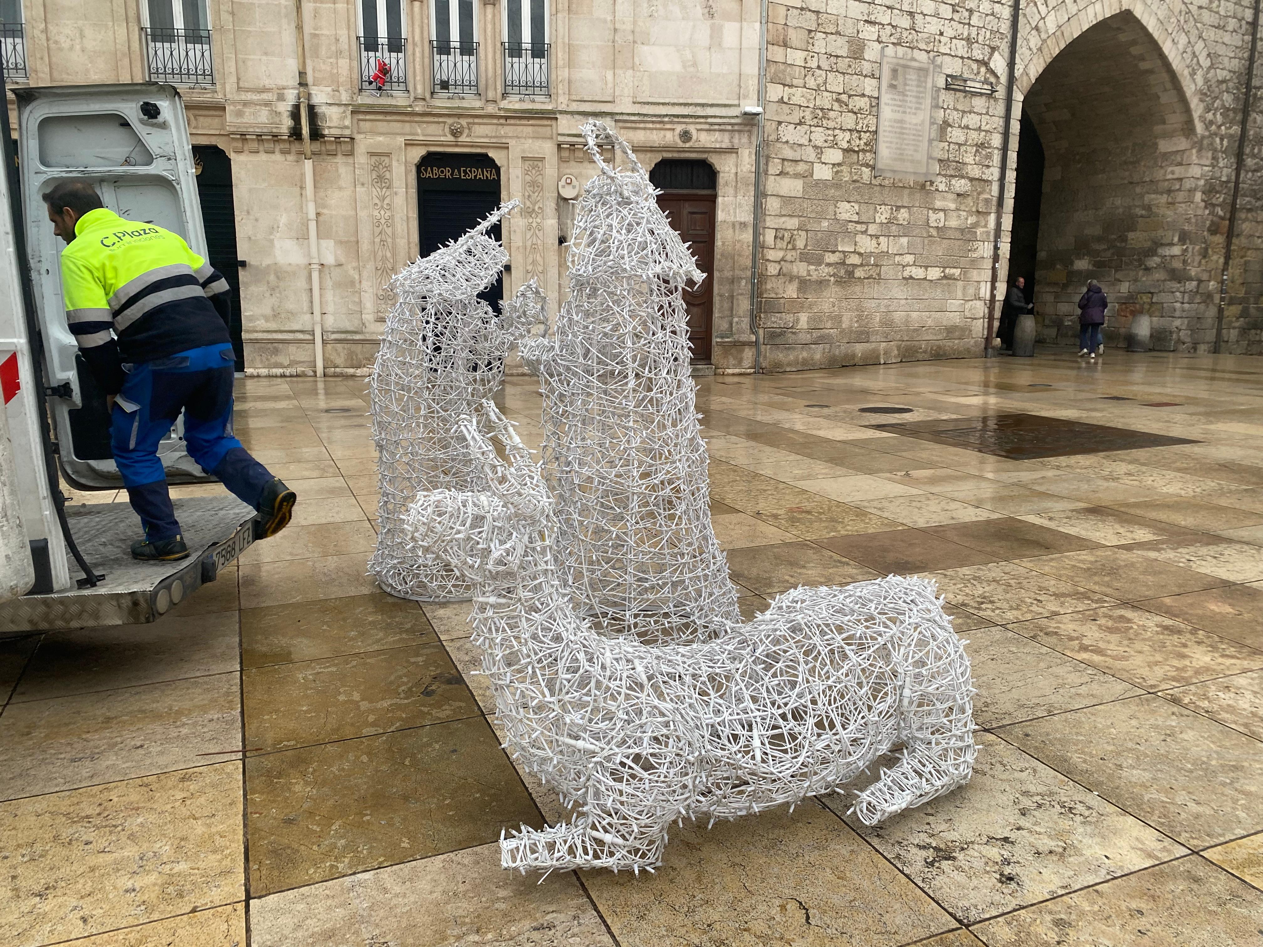 Decoración navideña Plaza del Rey San Fernando