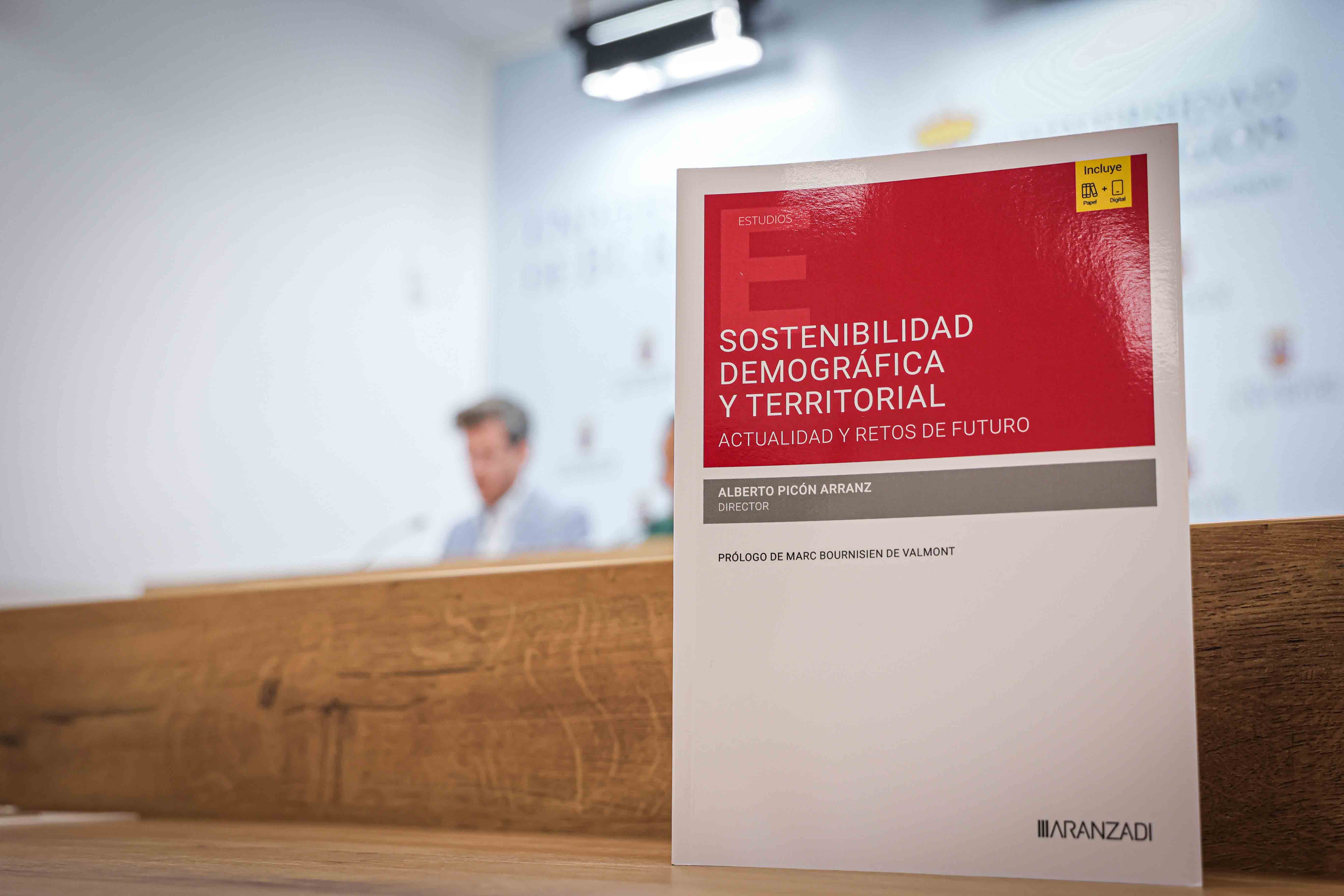 Libro El libro 'Sostenibilidad demográfica y territorial. Actualidad y retos de futuro'