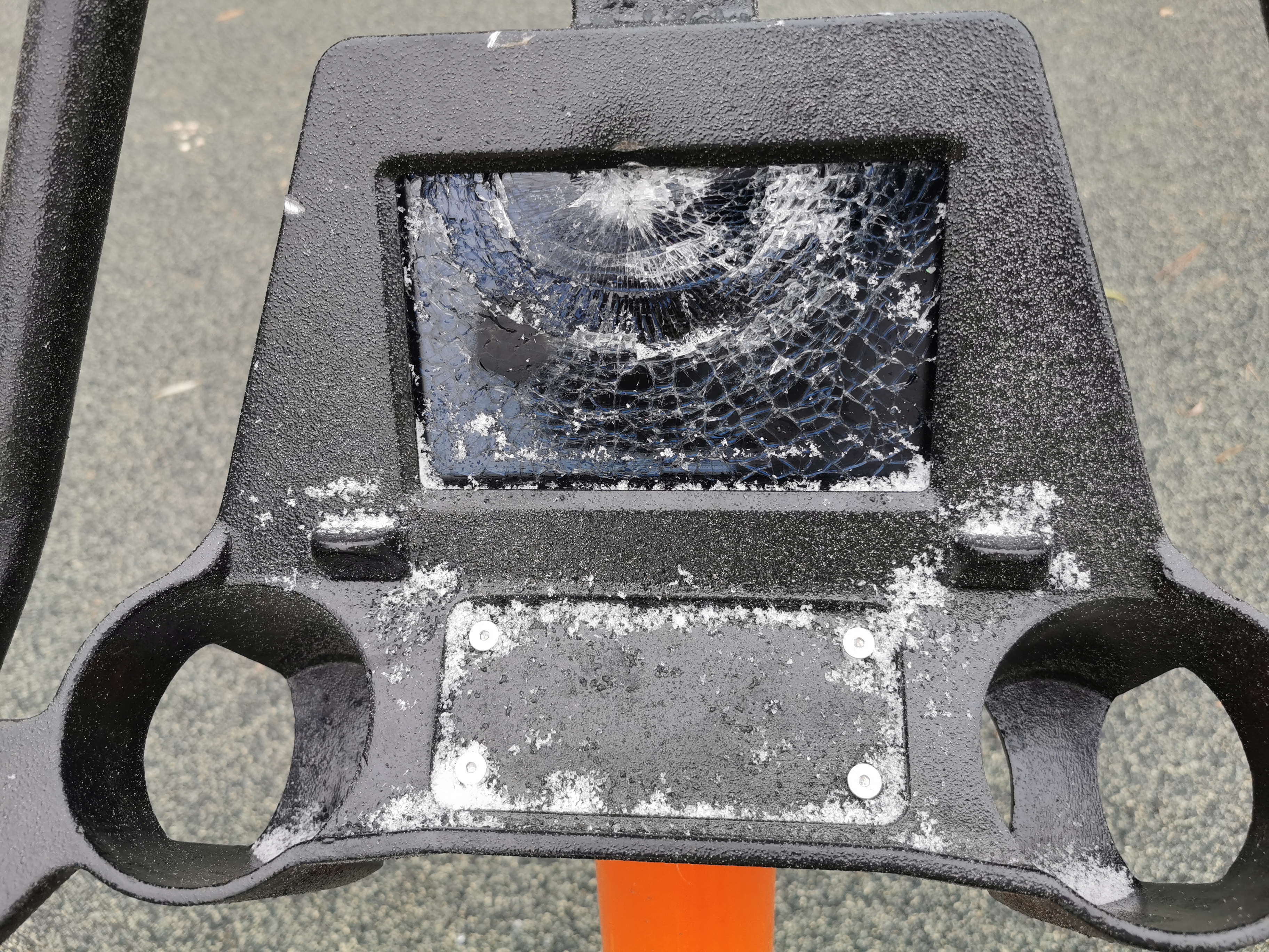 fotodenuncia gimnasio silo