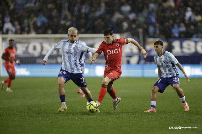 3-0 | La efectividad del Málaga castiga al Burgos